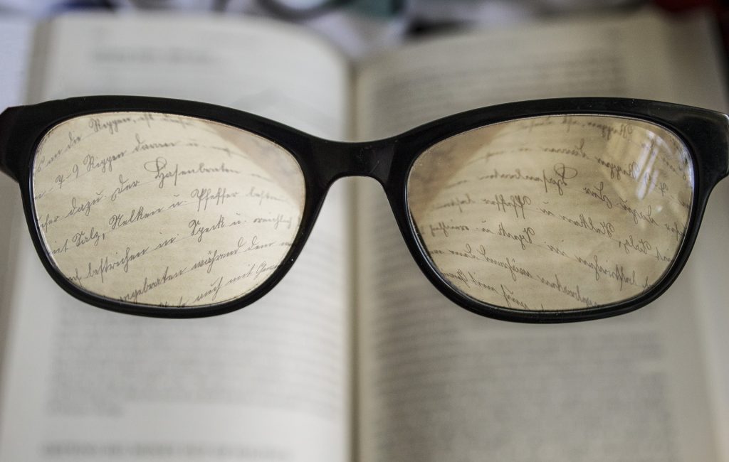 smart glasses