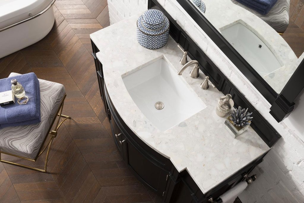 Bagni in marmo, un classico intramontabile