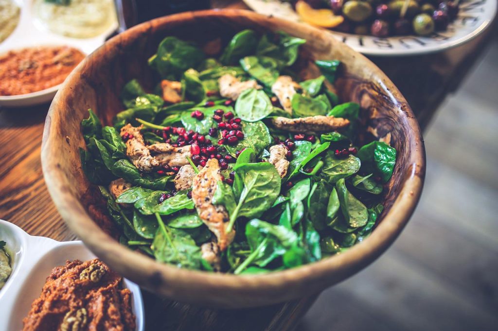Idee svuota frigo: 5 ricette con gli avanzi