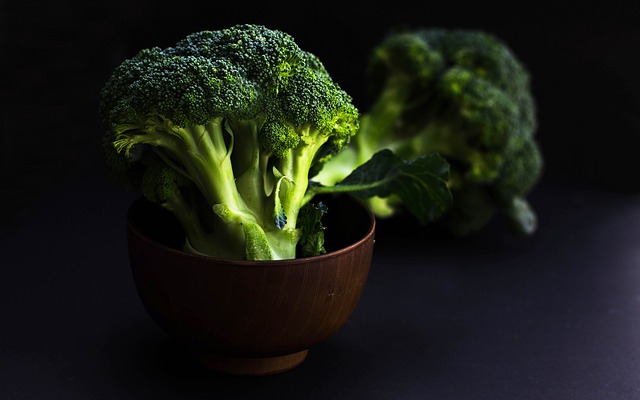 broccoli in una ciotola
