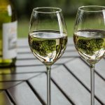 Abbinare il vino bianco: 5 consigli per non sbagliare
